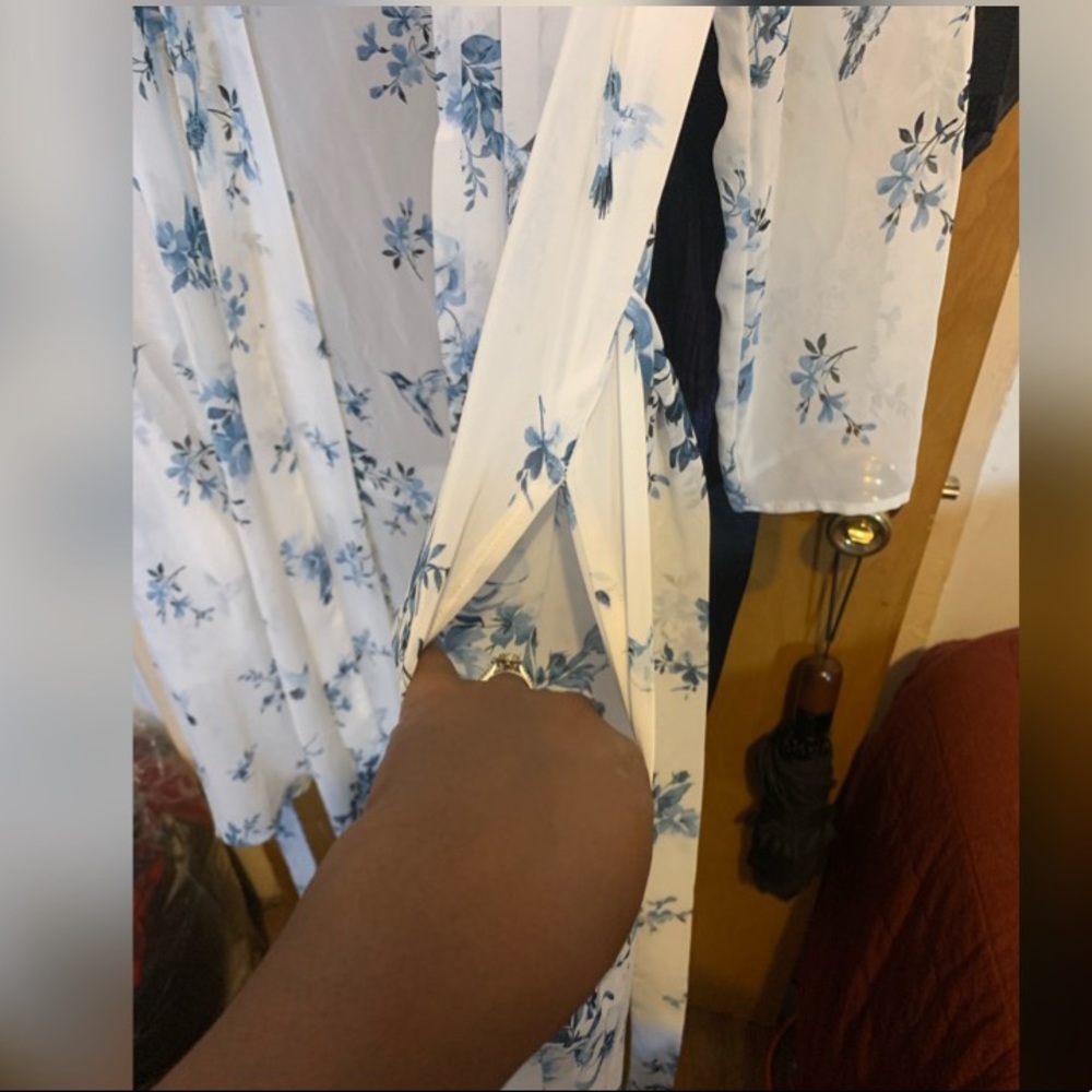 Lingerie Robe - Picture 3 of 3